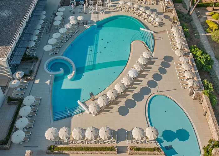 Bluesun Hotel Elaphusa