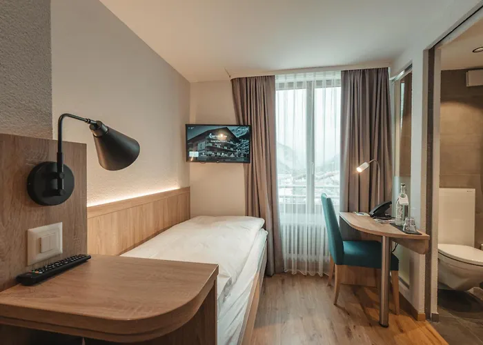 Matterhorn Inn - Wellness & Dining - At Zermatt Shuttle Station