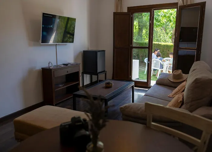 Hotel Villa Turistica De Bubion