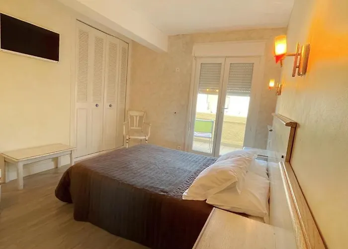 Hotel De La Plage