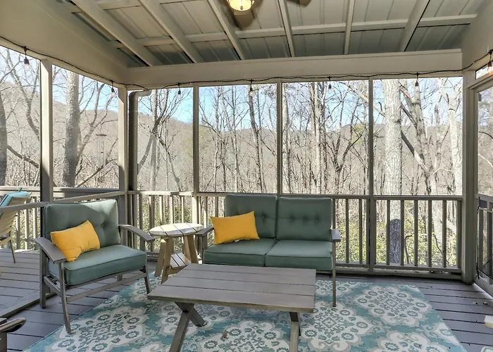 Better Together -Play Ping Pong Relax By The Wood Fireplace