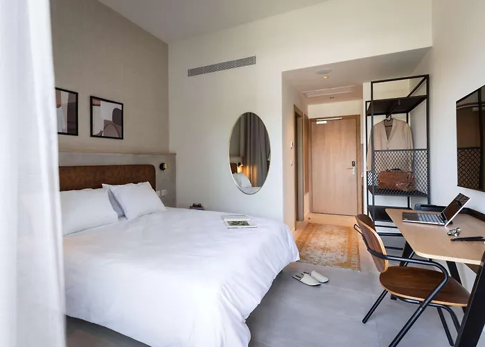 Tayo Studios & Apartments