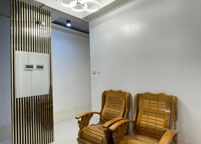 Iwa Hotel