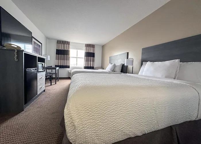 Ramada By Wyndham Sherwood Park