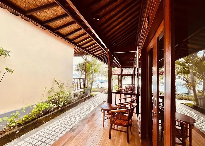 Nusa Veranda Sunset Villas & Restaurant