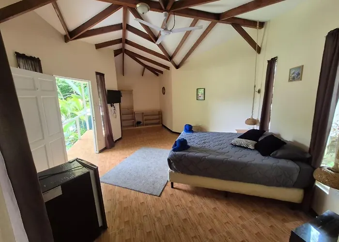 Grand Park Manuel Antonio - Adults Only