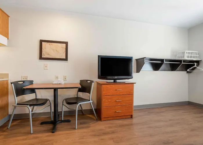 Extended Stay America Select Suites - Indianapolis - Lawrence