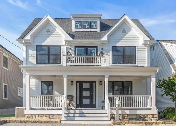 Belmar Nj 5 Min Walk To Beach