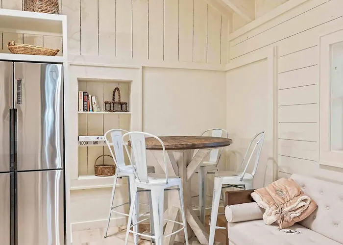 Cashiers Hideaway
