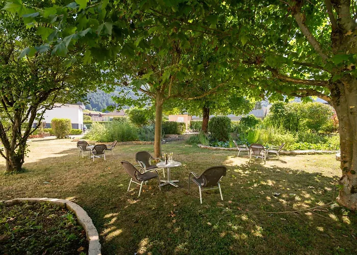 Logis Hotel L'Embarcadere