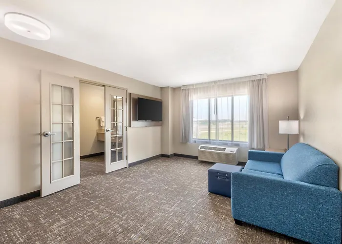Clarion Pointe Sioux Falls Airport