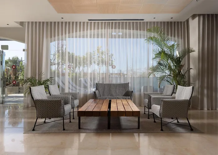 Comfort Hotel And Spa - Adults Only