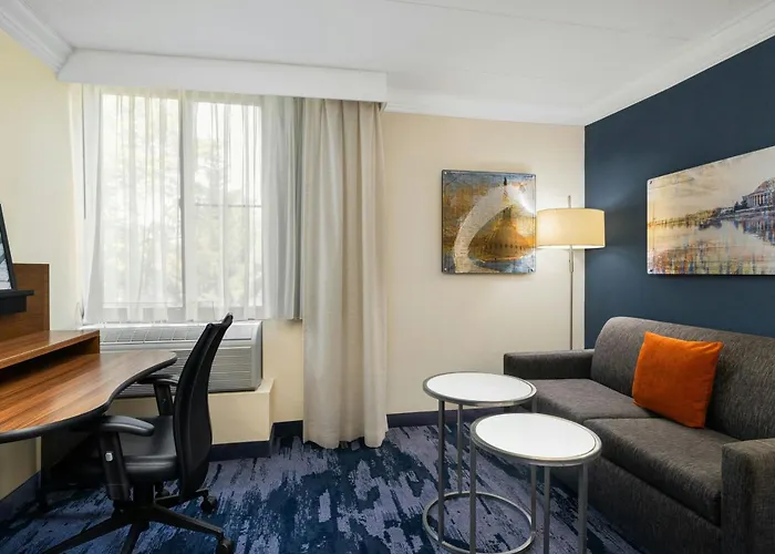 Fairfield By Marriott Inn & Suites Herndon Reston
