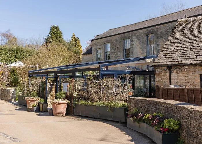 The Wheatsheaf Inn