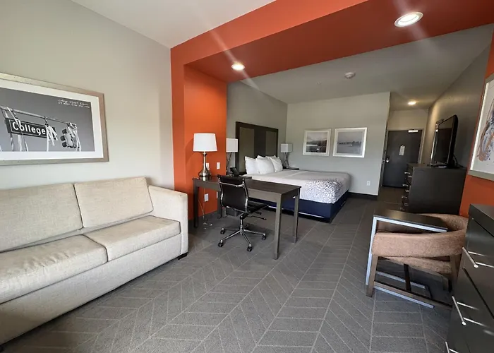 La Quinta By Wyndham Opelika Auburn