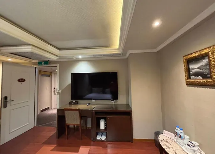 Tai Hope Hotel