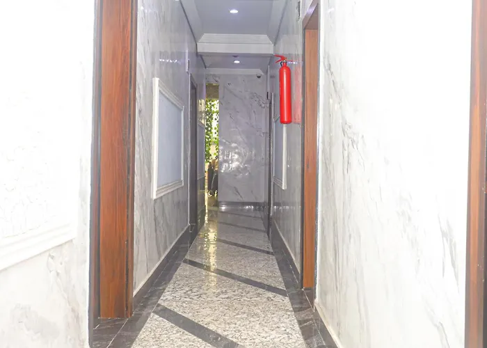 Sugarland Hotel And Suite