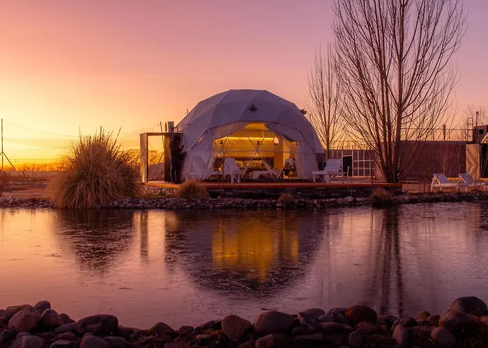 Los Cardos Lodge & Glamping