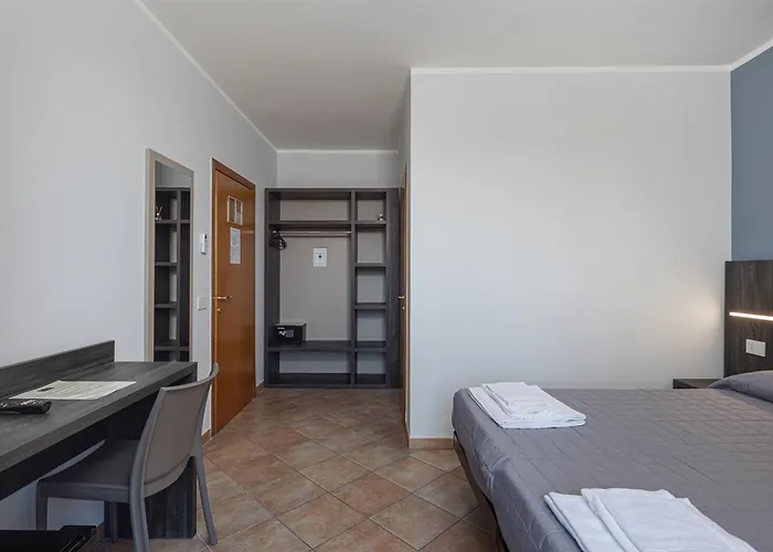 Urban Hotel
