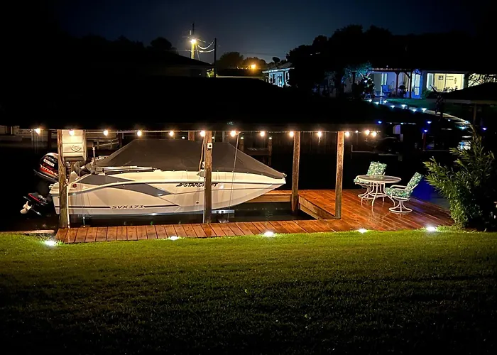 Pet Friendly Getaway Lake June Access Boat Dock Kayaks And More