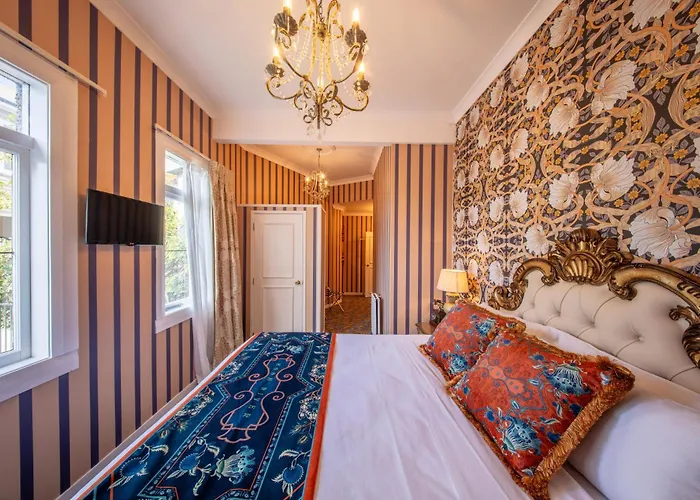 Prince'S Gate Hotel