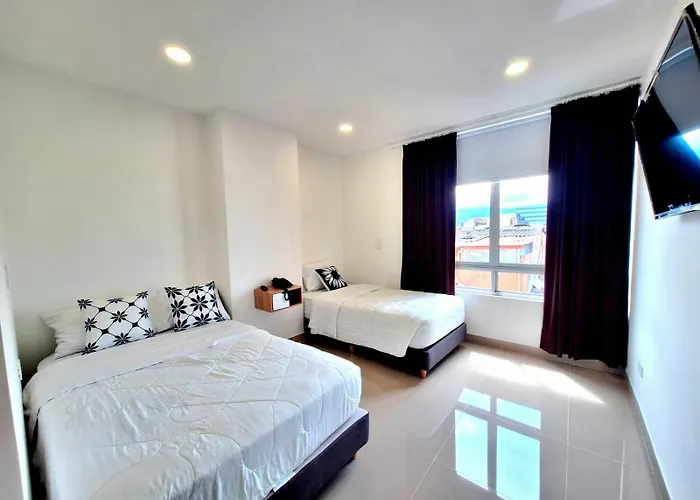 Hotel Granada Plaza