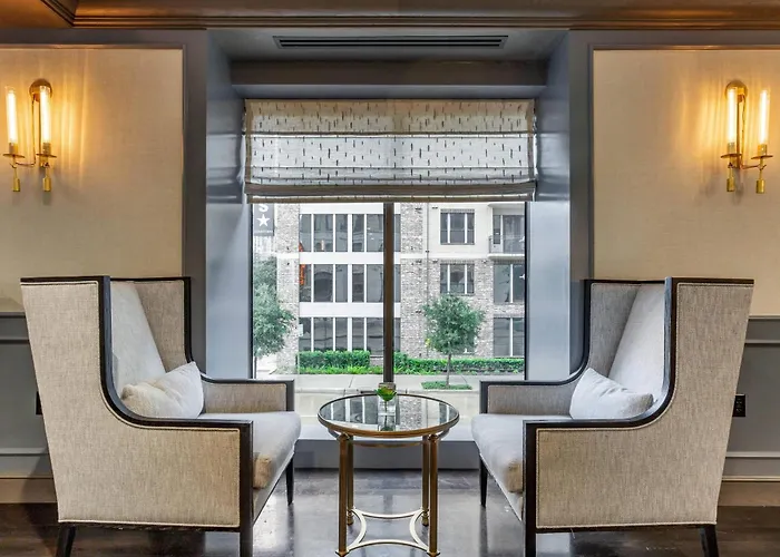 Cambria Hotel Houston Downtown Convention Center