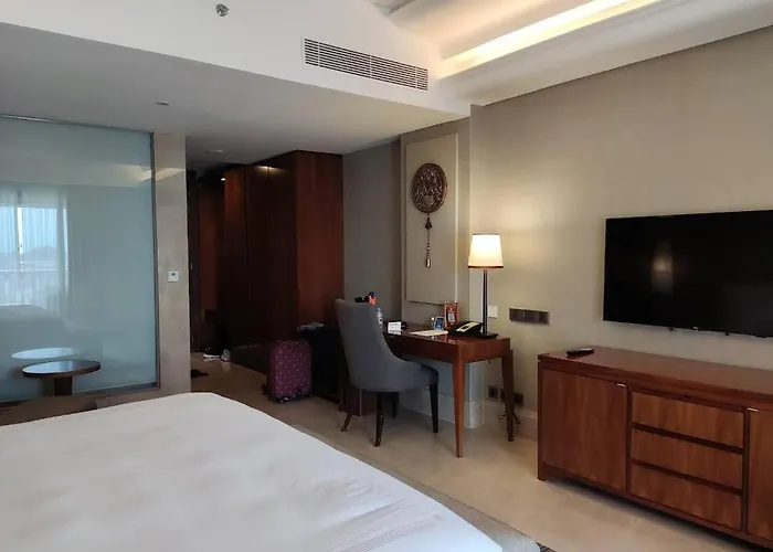 Hotel Tentrem Yogyakarta