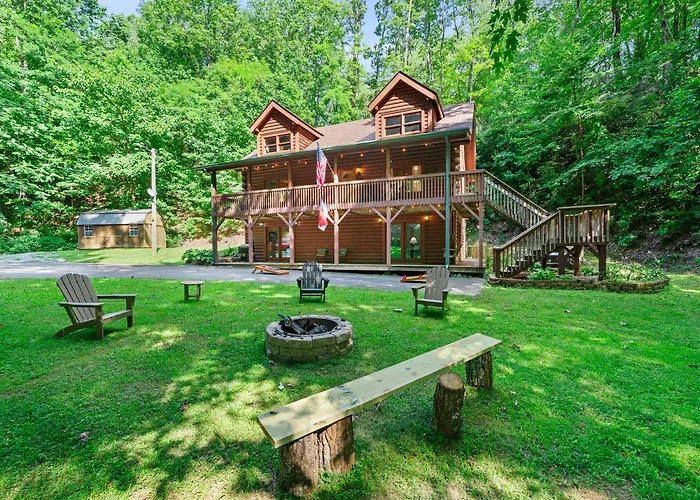 Cabin 3 Miles Off I-40-Hot Tub-Firepit-Secluded Better Than A Hotel