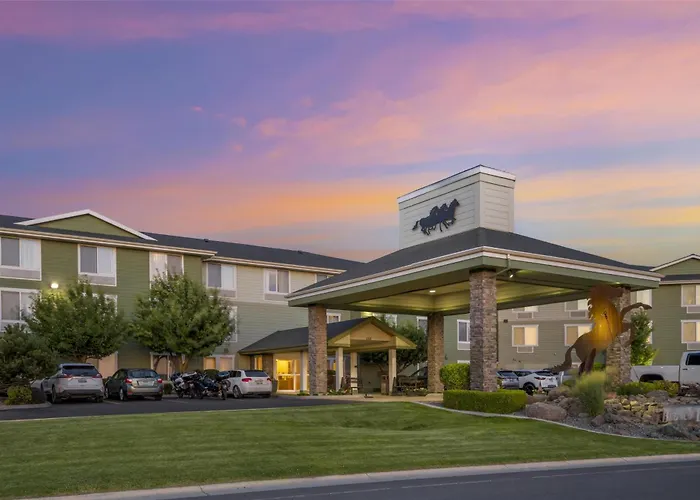 Best Western Bronco Inn