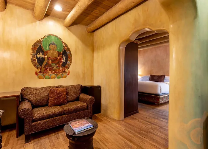 El Monte Sagrado Resort & Spa