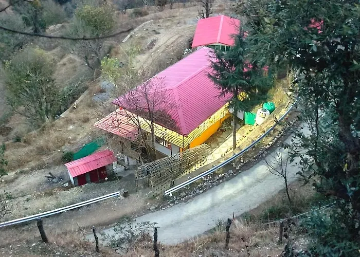 Hotel Chakrata Green And Camping