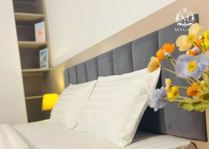 Magaly Apartment & Hotel