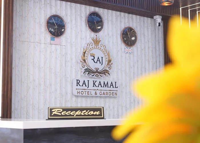 Raj Kamal Hotel & Garden
