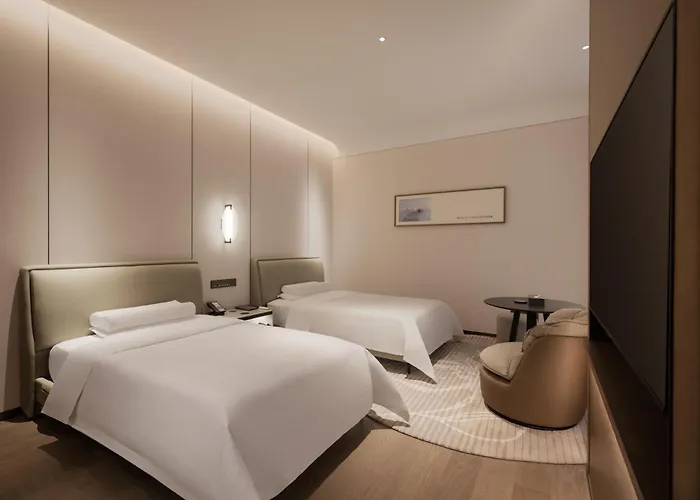 Mlily Hotel