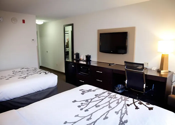 Sleep Inn & Suites Moundsville - Wheeling