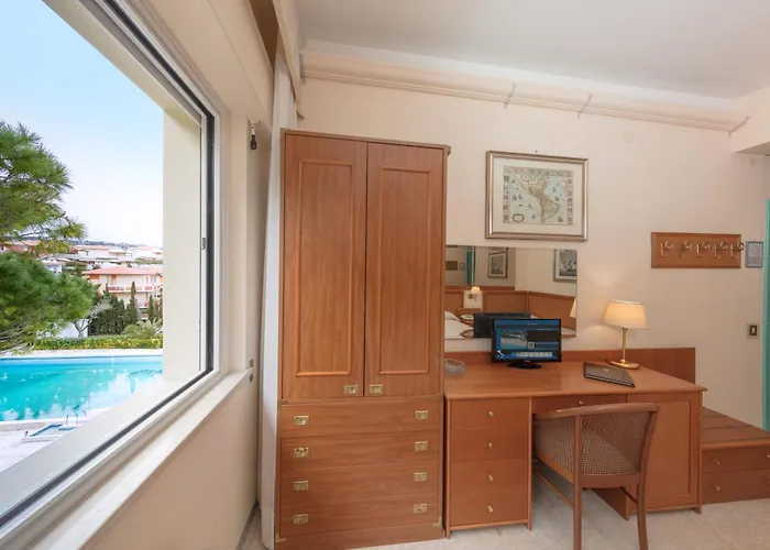 Hotel Numana Palace