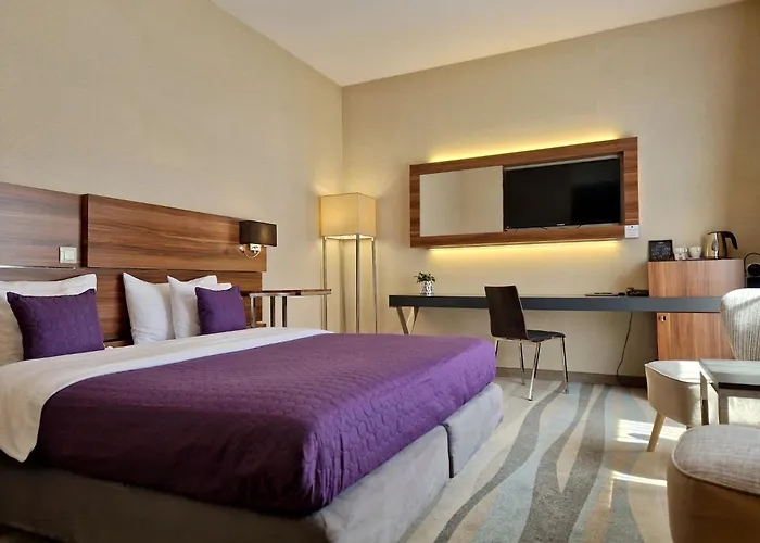 Warsaw Plaza Hotel