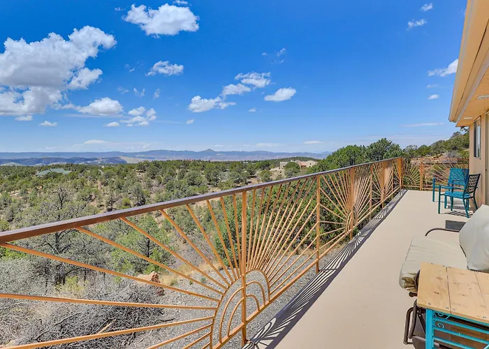 Panoramic Vistas And Spacious: Silver City Escape