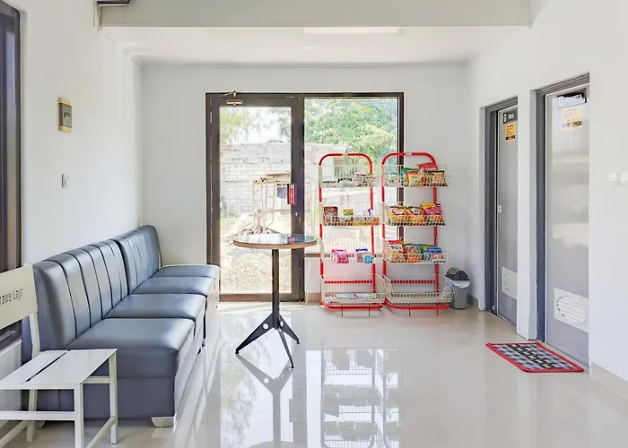 Urbanview Hotel Praoe Lajar Tegal