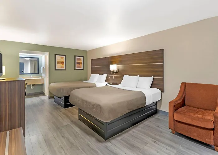 Quality Inn & Suites Orangeburg