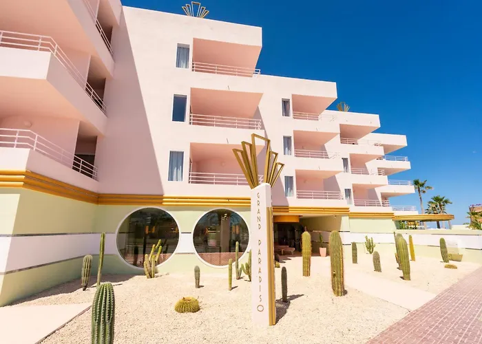 Grand Paradiso Ibiza - Adults Only