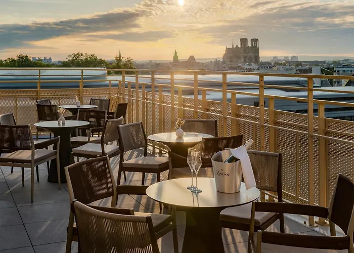 Holiday Inn Express&Suites Reims - Rives de Vesle by IHG