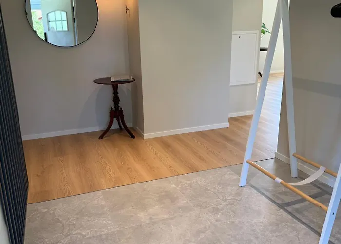 Trevlig Villa I Hoernett, Oernskoeldsvik
