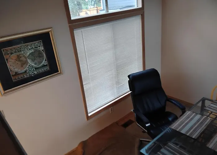 Cedar River One Bedroom In A 4 Bedroom House