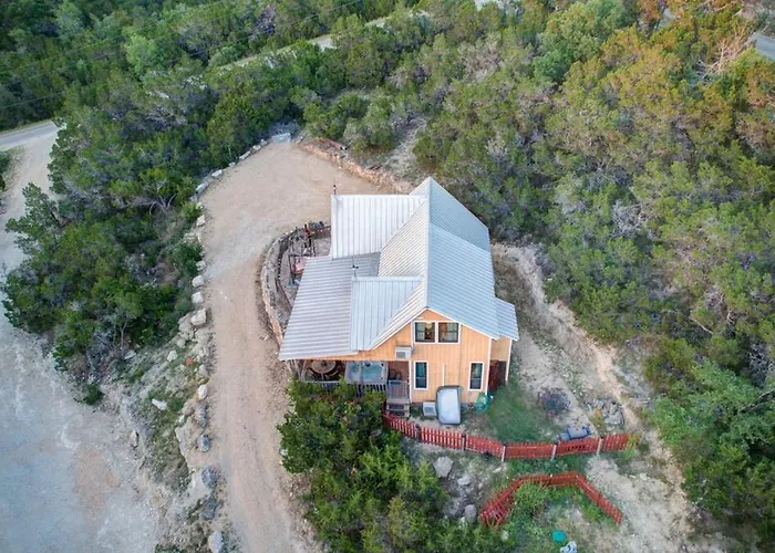 Above All Luxury Lodge