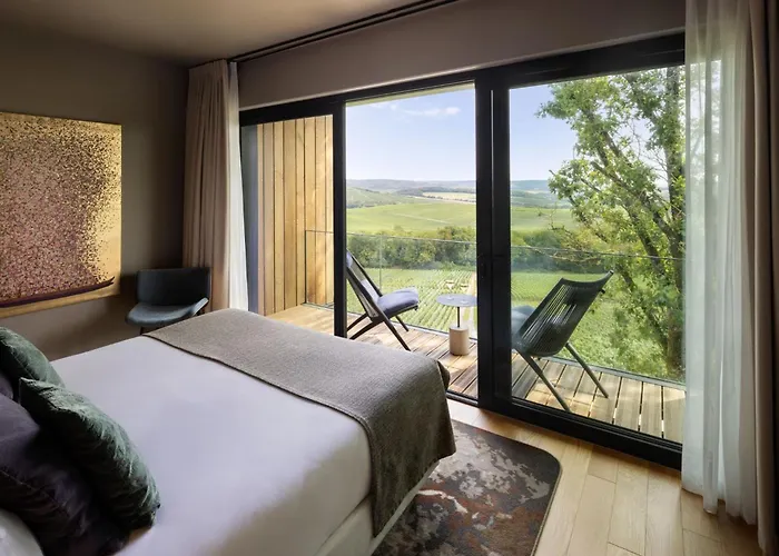 Loisium Wine & Spa Hotel Champagne