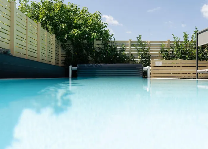 Kracher Hotel Doppelzimmer - Fuer Maximal 4 Personen Inklusive Pool