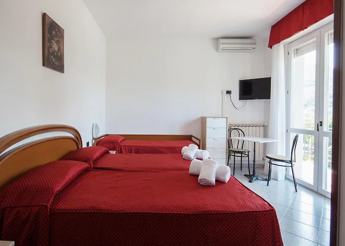 Hotel Nella