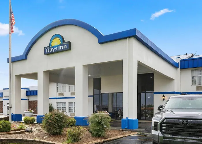 Days Inn By Wyndham Madisonville